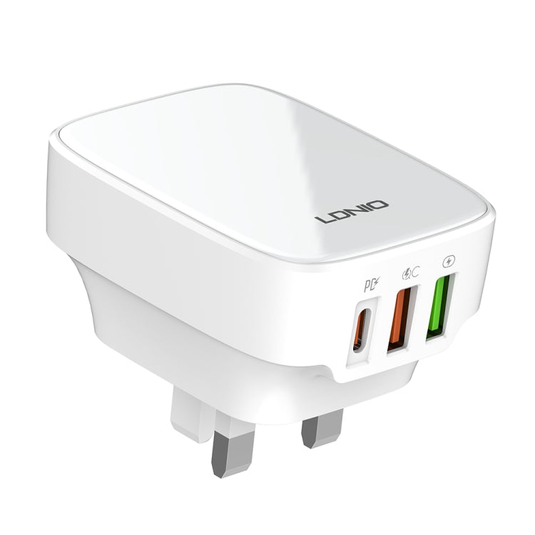 LDNIO Q334 32W Type-C + Dual USB Port Charger with 1m USB-C / Type-C Data Cable, Plug Type:UK Plug(White) - USB Charger by LDNIO | Online Shopping UK | buy2fix